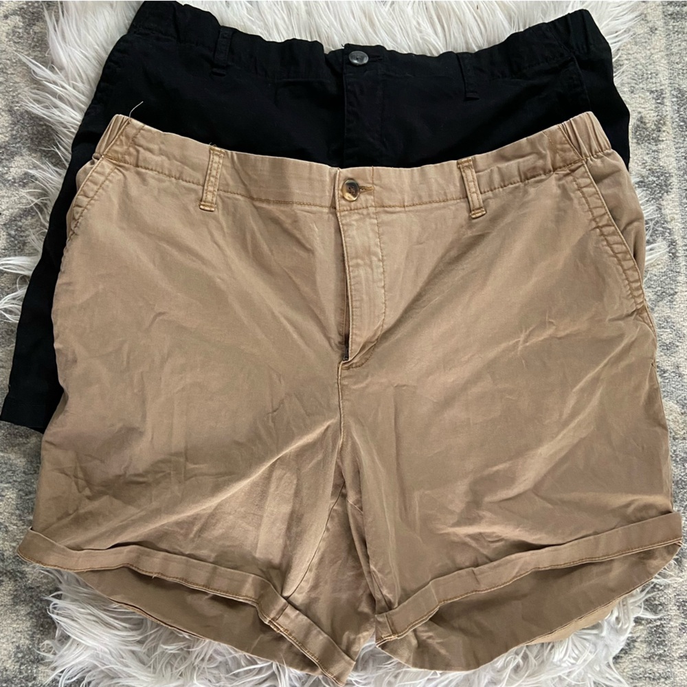 Old Navy • Bundle of TWO OG Chino Shorts in Clifftop and Black
